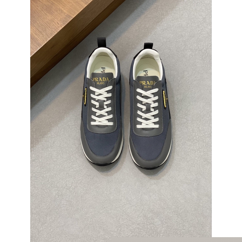 Pra*a casual shoes